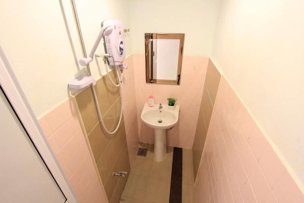 Cosy Stay Melaka Εξωτερικό φωτογραφία